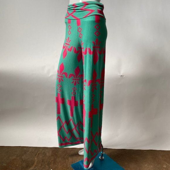 Auditions Yoga Pants  Sz M Blue,Pink  Cross Design 96% Polyester, 4% Spandex - Picture 1 of 15